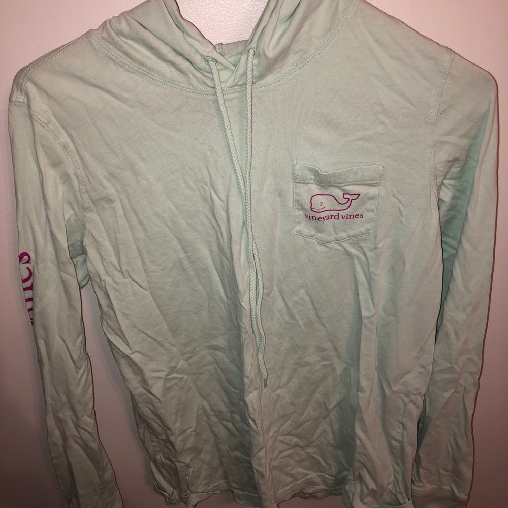 Vineyard Vines long sleeve hooded shirt